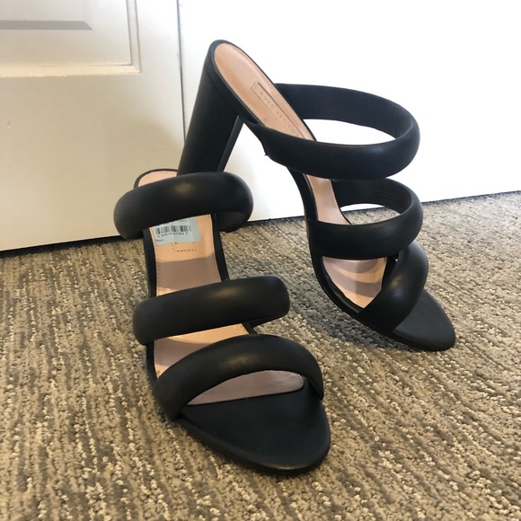 Mules - Picture 8 of 8